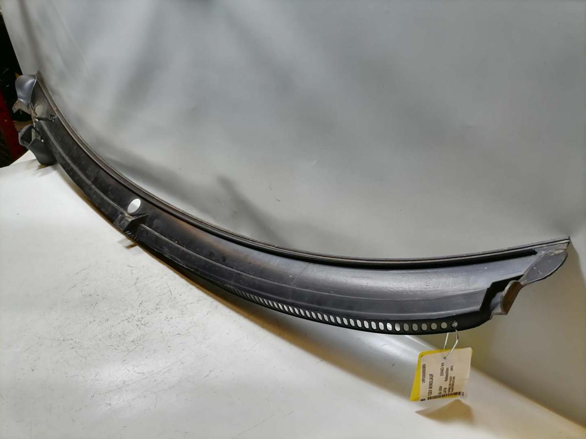 VW Passat 3BG original Windlauf Abdeckung Wasserkasten Bj.2003